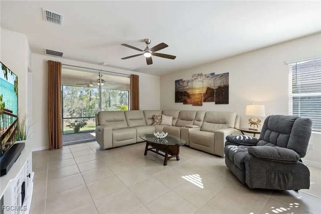 20587 Plumwood Loop North Fort Myers FL 33917