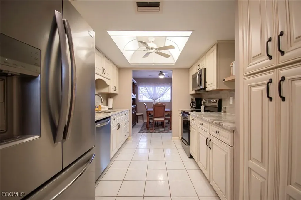 3612 SE 12th Avenue Cape Coral FL 33904
