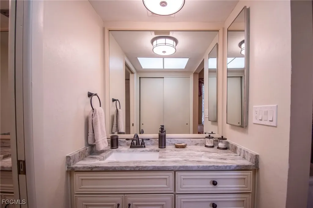 3612 SE 12th Avenue Cape Coral FL 33904