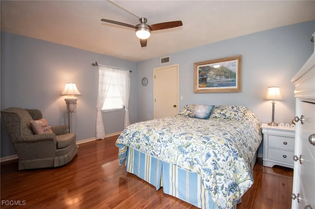 3612 SE 12th Avenue Cape Coral FL 33904