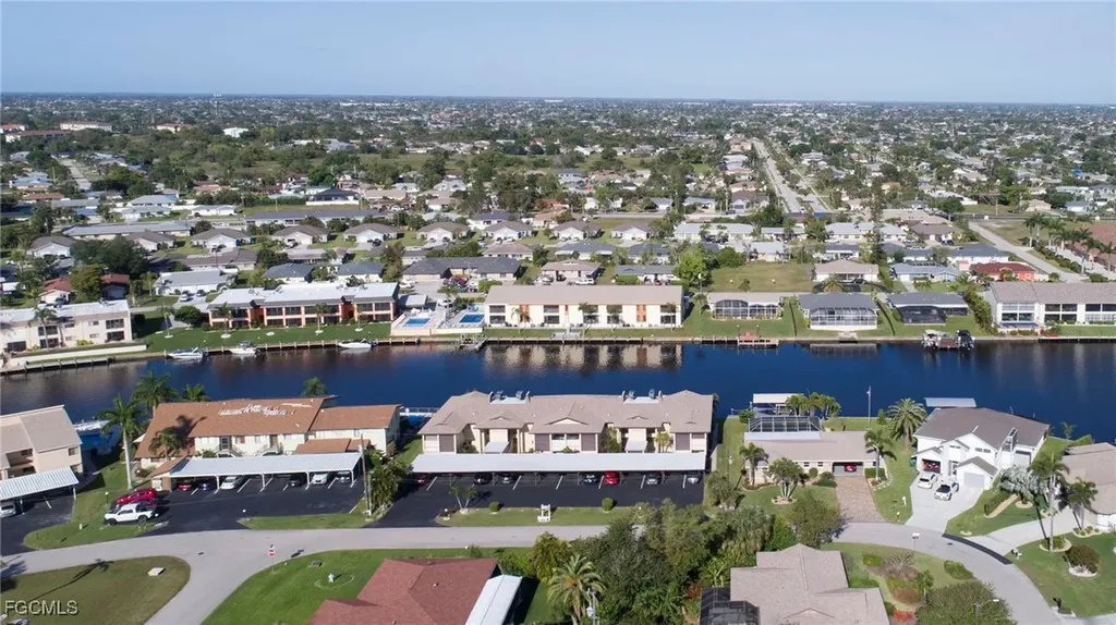 3612 SE 12th Avenue Cape Coral FL 33904