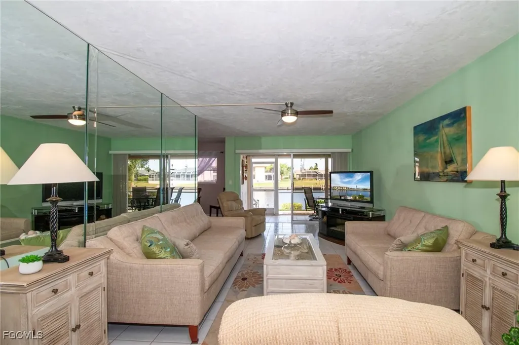 3612 SE 12th Avenue Cape Coral FL 33904
