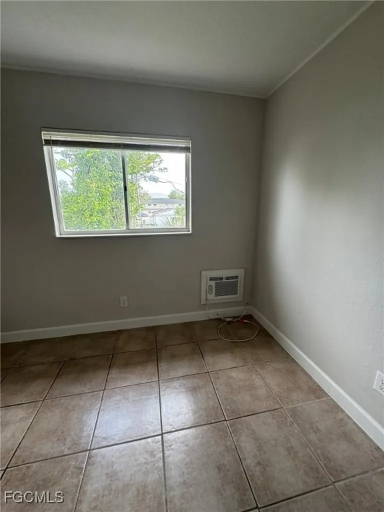 2452 Stella Street Fort Myers FL 33901