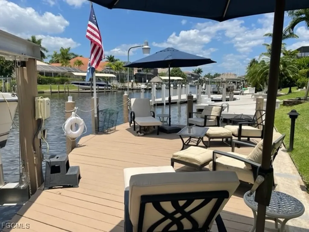 1521 SW 58th Street Cape Coral FL 33914