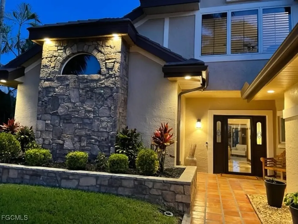 1521 SW 58th Street Cape Coral FL 33914