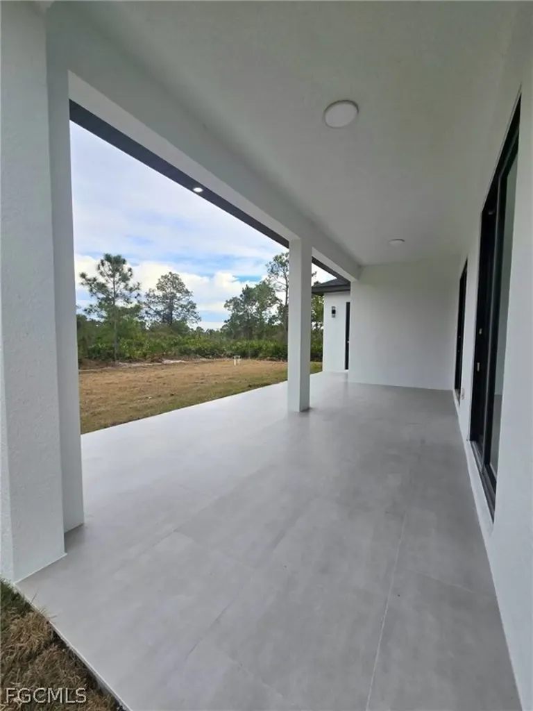 463 Zimmerman Avenue Lehigh Acres FL 33974