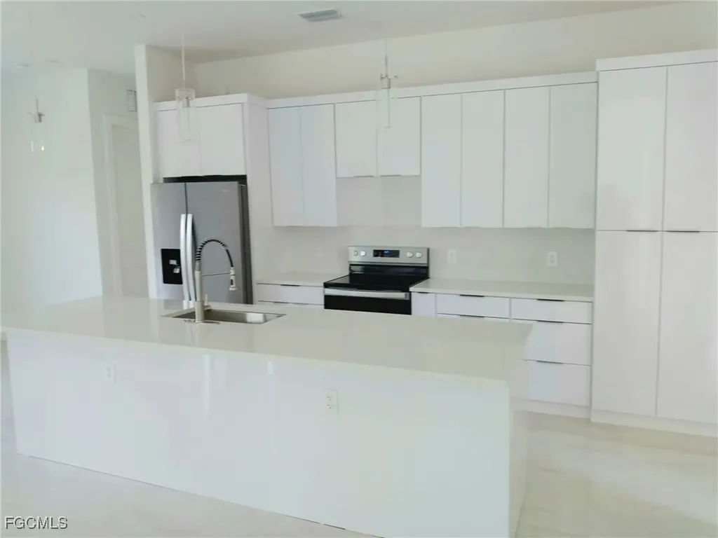 463 Zimmerman Avenue Lehigh Acres FL 33974