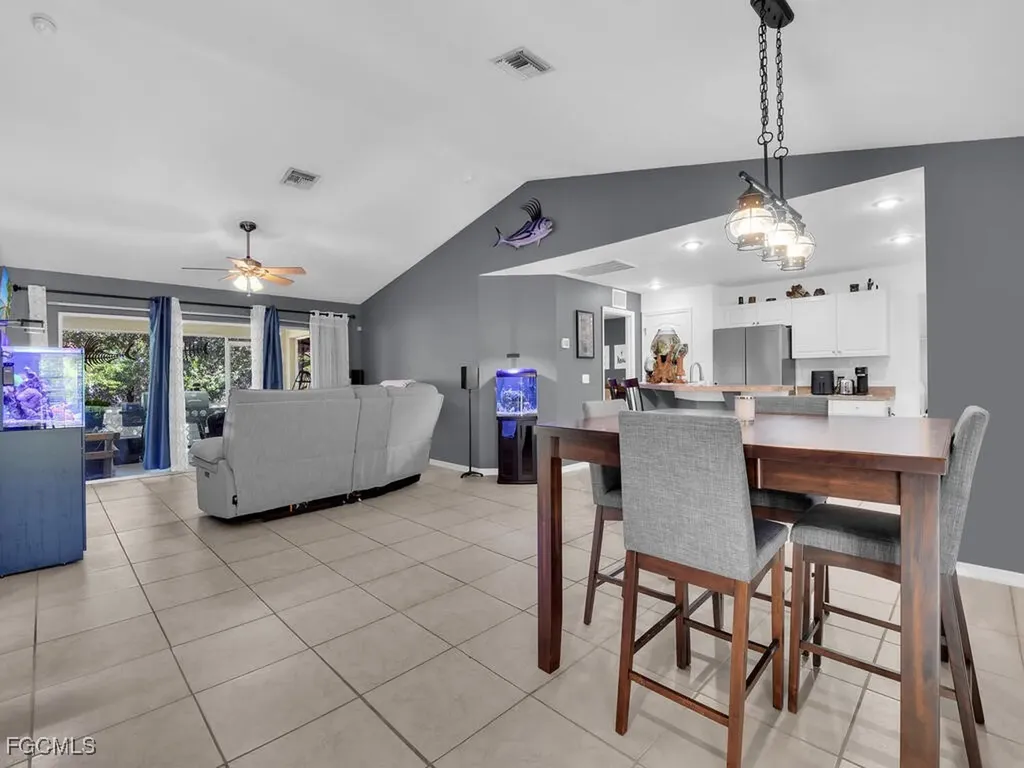 2609 NE 5th Avenue Cape Coral FL 33909