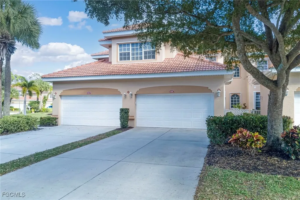 14031 W Hyde Park Drive Fort Myers FL 33912