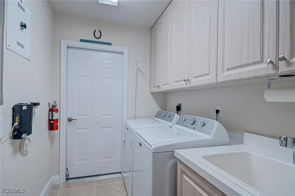 14031 W Hyde Park Drive Fort Myers FL 33912