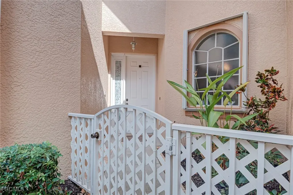 14031 W Hyde Park Drive Fort Myers FL 33912