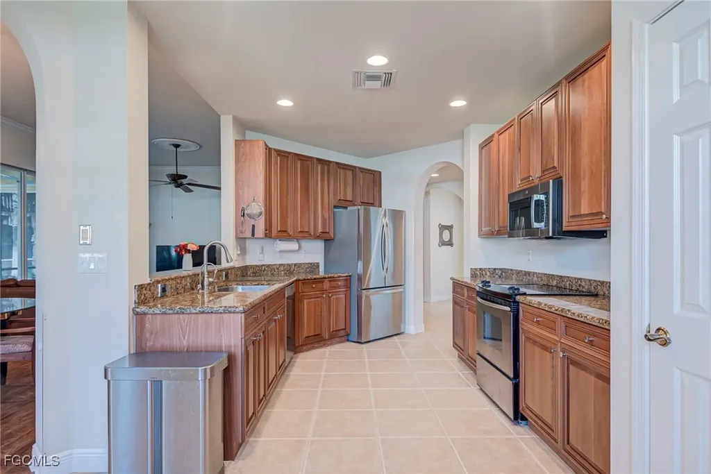 14031 W Hyde Park Drive Fort Myers FL 33912