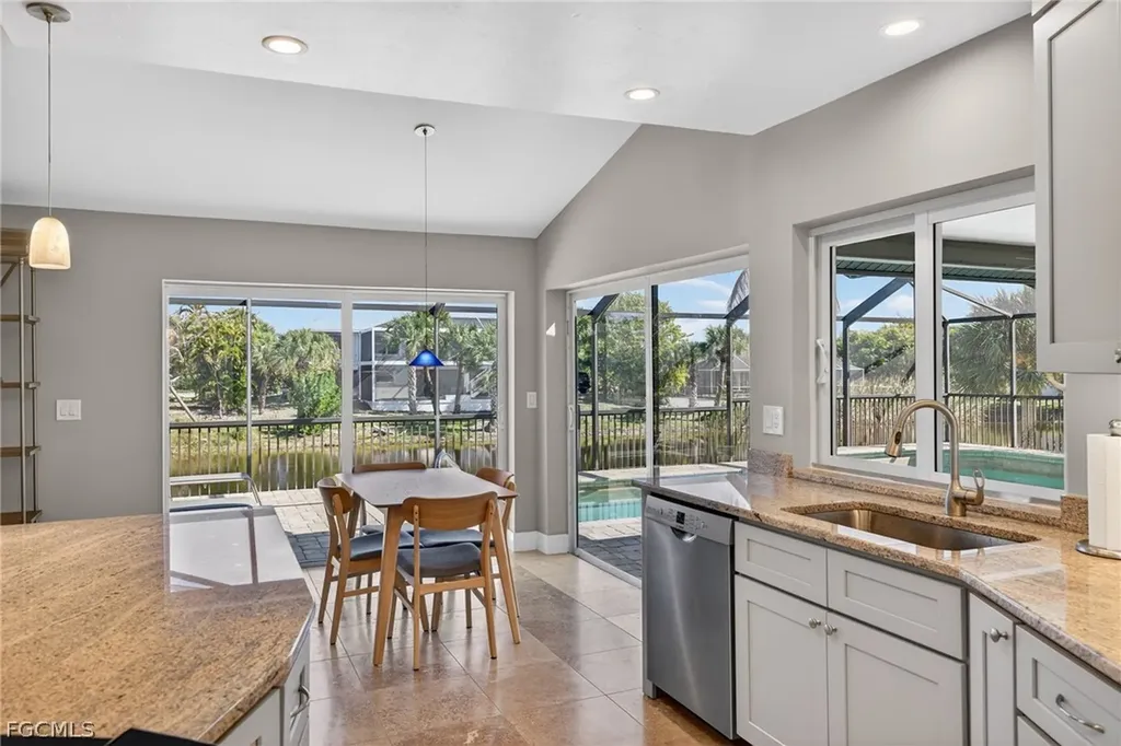 686 Emeril Court Sanibel FL 33957