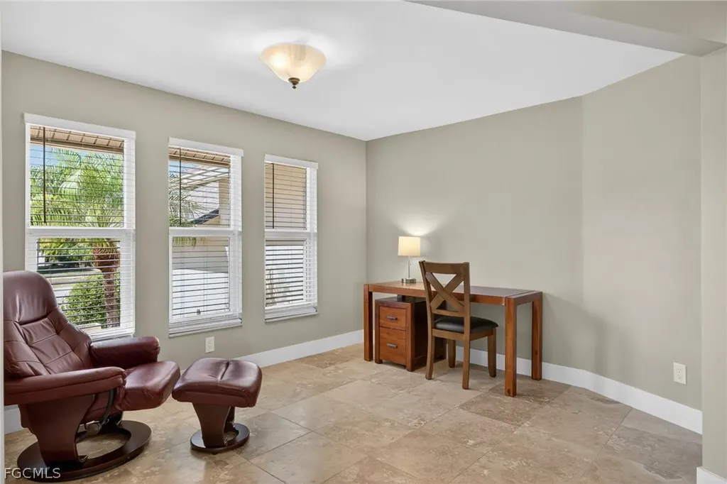 686 Emeril Court Sanibel FL 33957