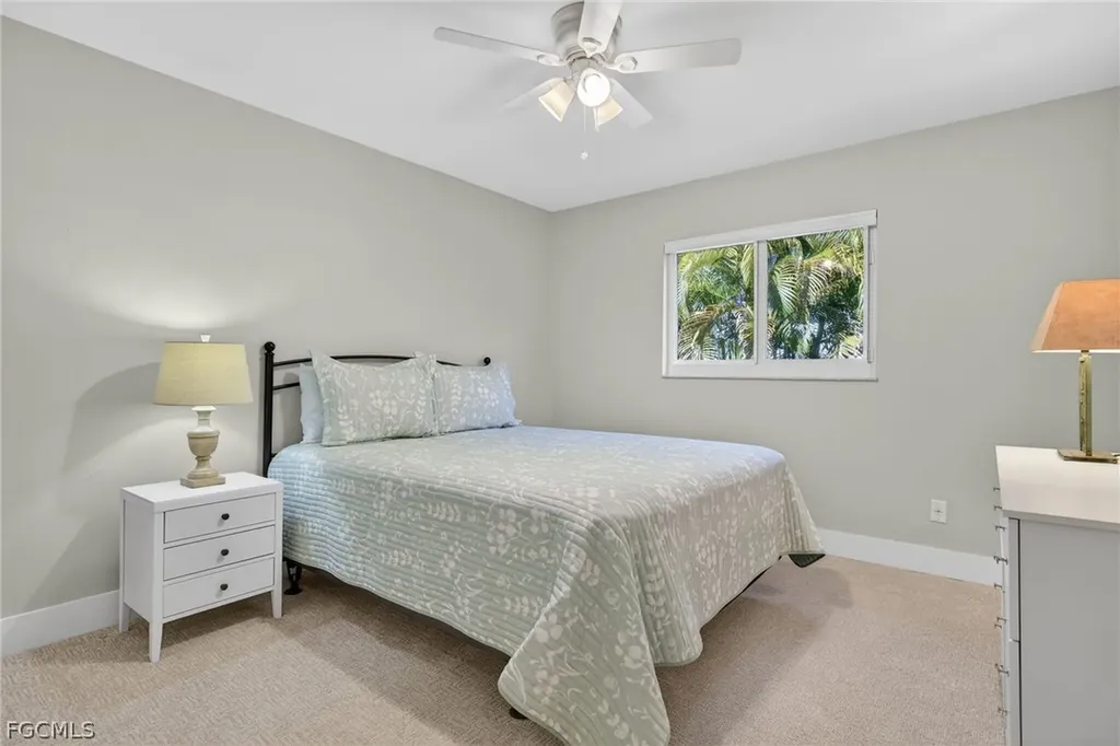 686 Emeril Court Sanibel FL 33957