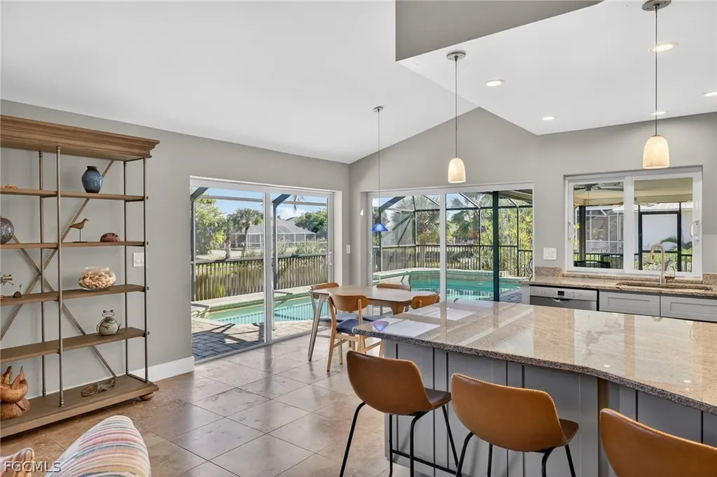 686 Emeril Court Sanibel FL 33957