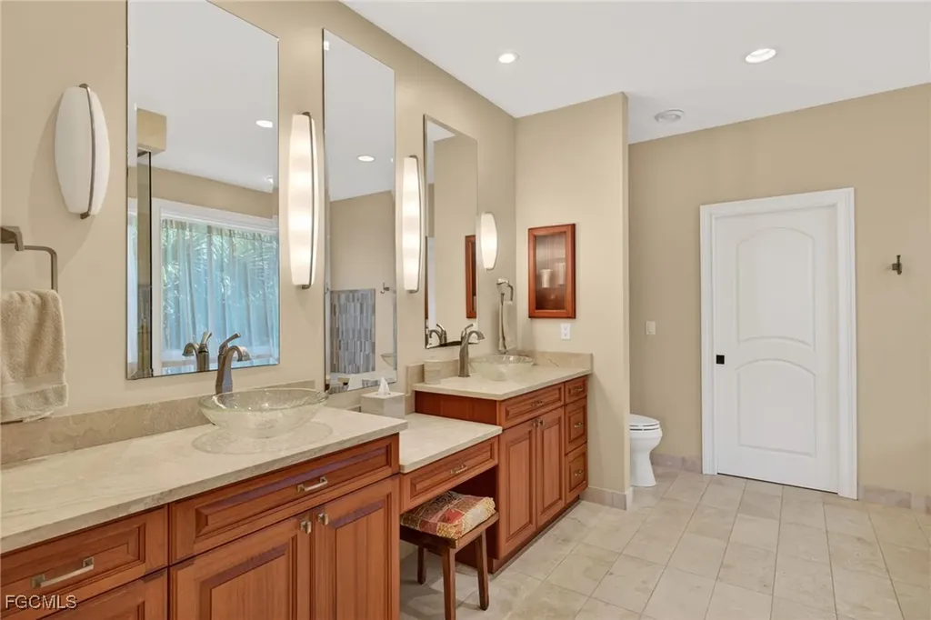 2312 Starfish Lane Sanibel FL 33957