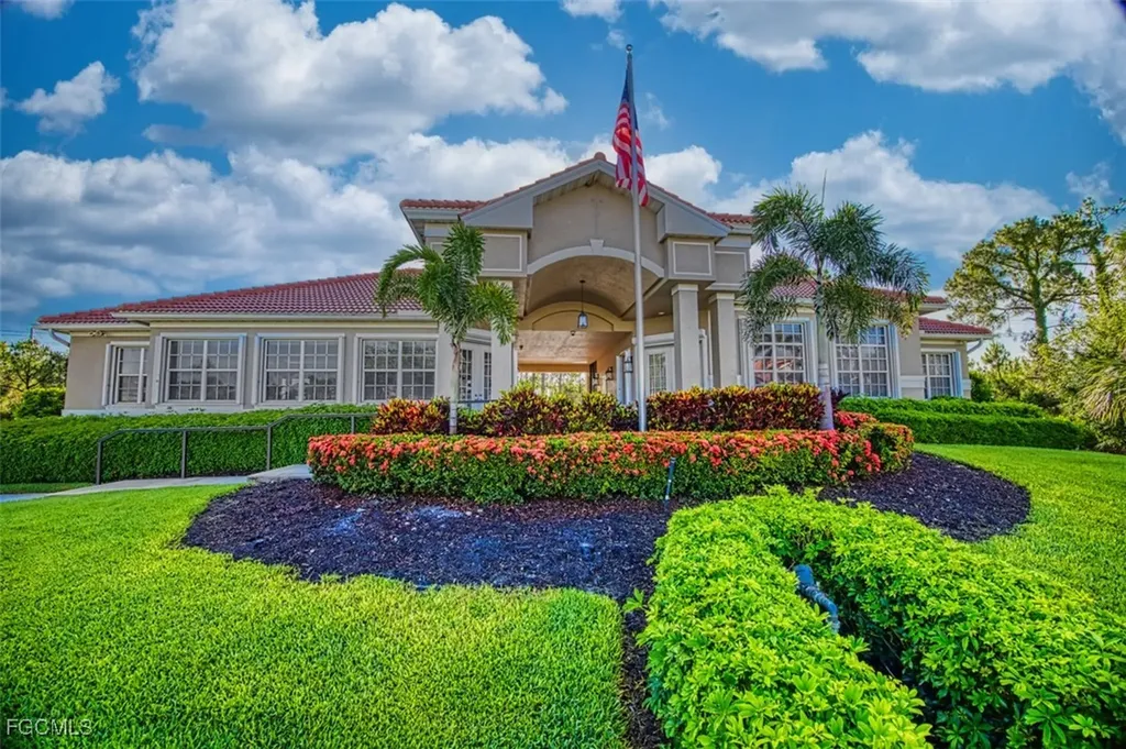 17451 Old Harmony Drive Fort Myers FL 33908
