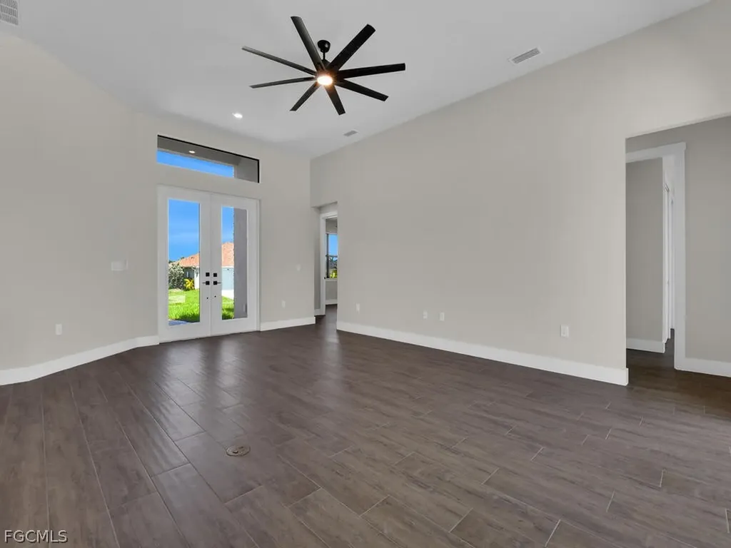 3025 NW 41st Place Cape Coral FL 33993