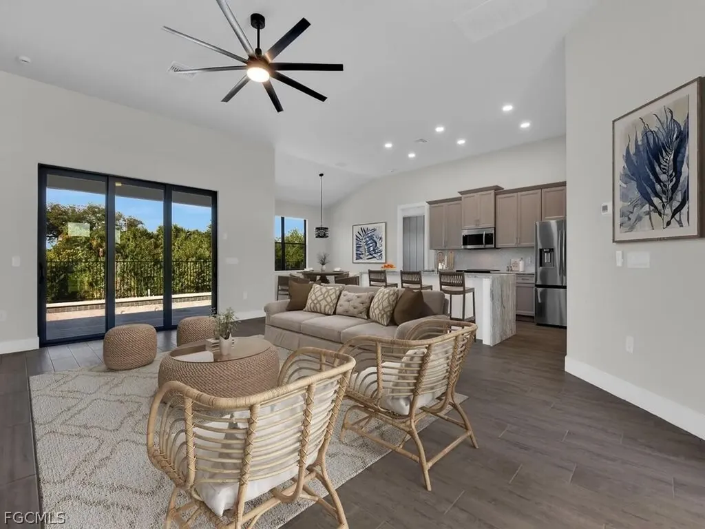 3025 NW 41st Place Cape Coral FL 33993