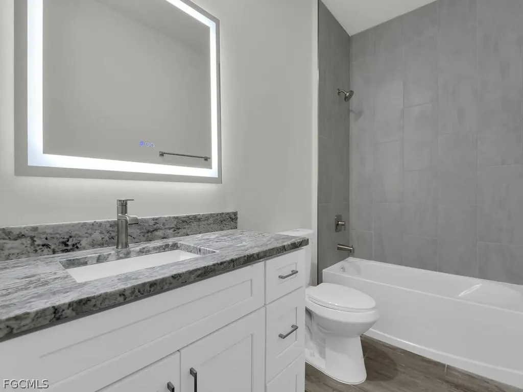 4124 NW 20th Terrace Cape Coral FL 33993