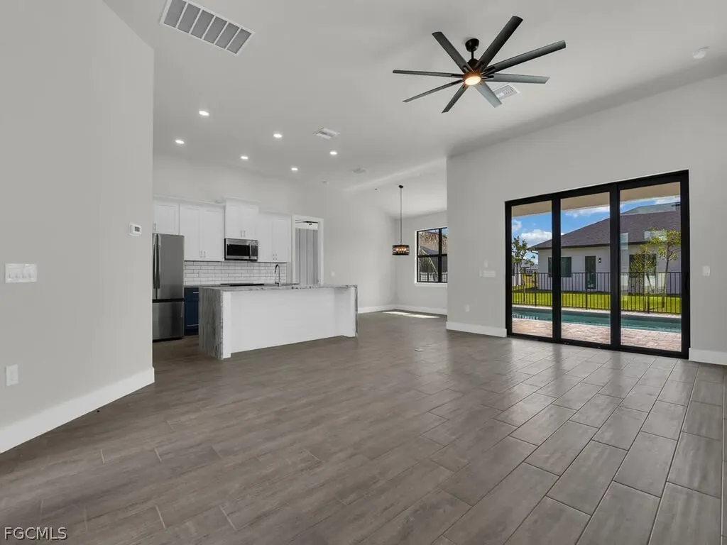 4124 NW 20th Terrace Cape Coral FL 33993