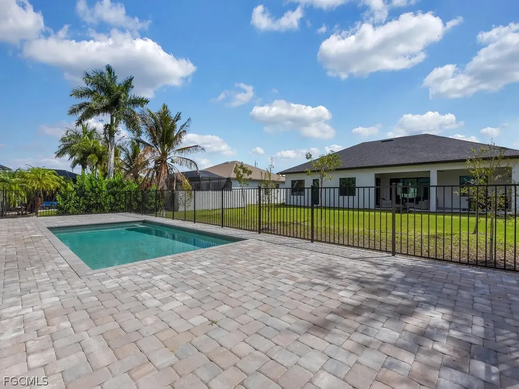 4124 NW 20th Terrace Cape Coral FL 33993