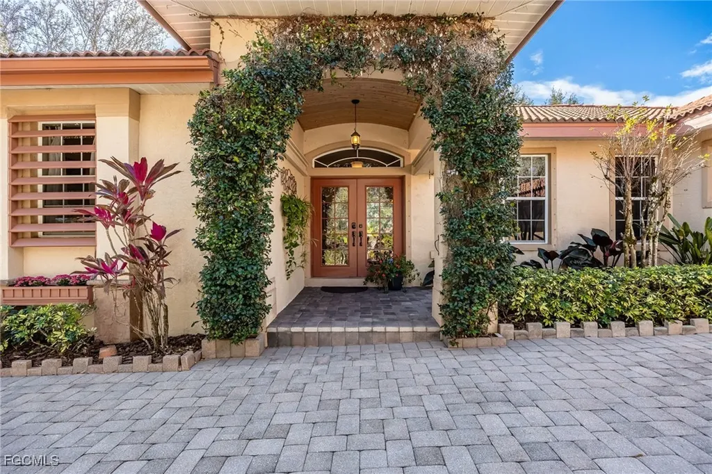 22912 Dayflower Lane Alva FL 33920