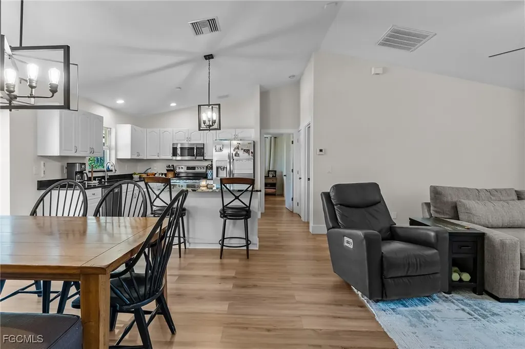 1809 NW 27th Avenue Cape Coral FL 33993