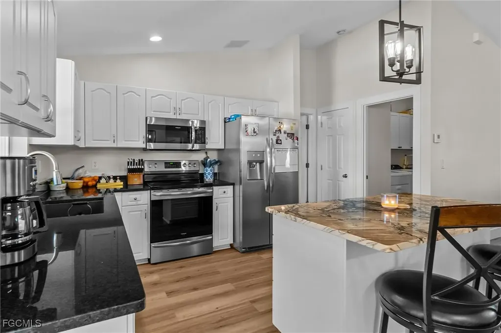 1809 NW 27th Avenue Cape Coral FL 33993