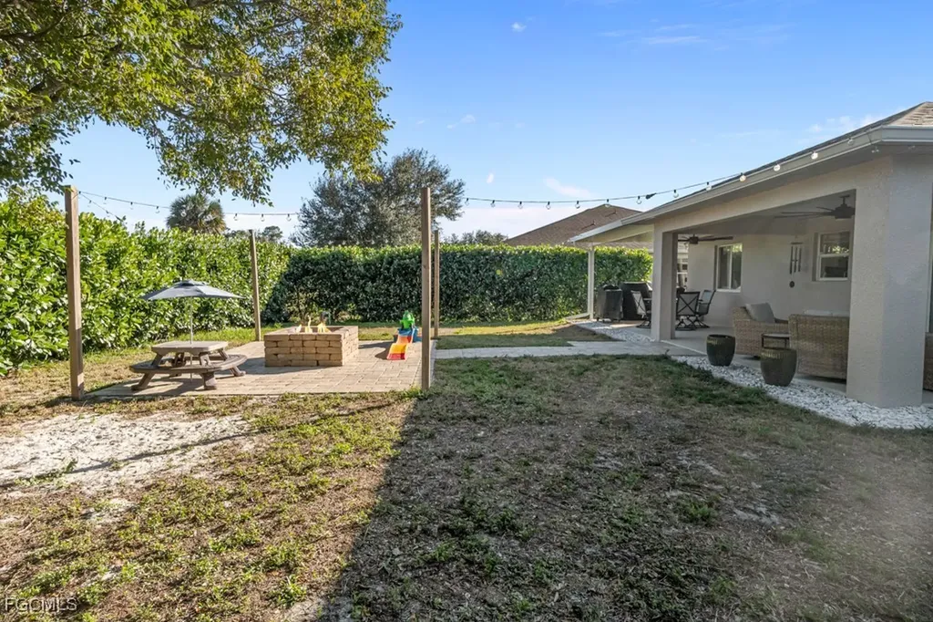 1809 NW 27th Avenue Cape Coral FL 33993