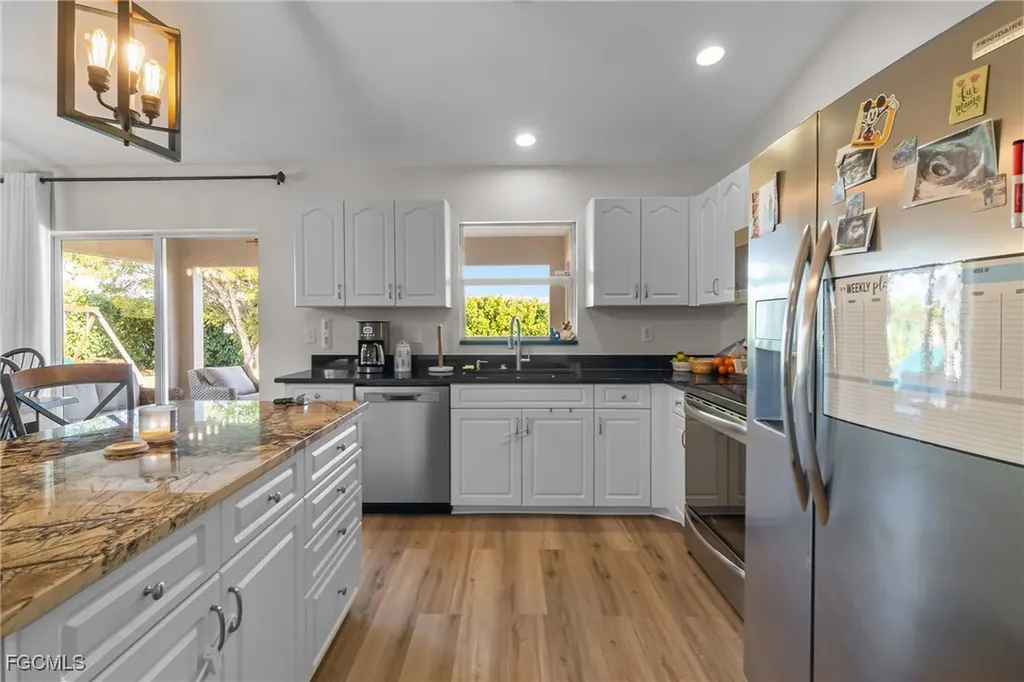 1809 NW 27th Avenue Cape Coral FL 33993