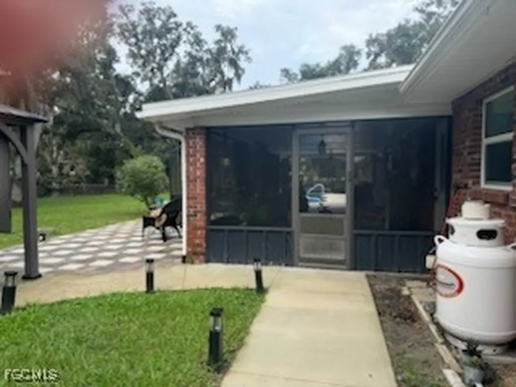 1221 SW Skates Street Arcadia FL 34266