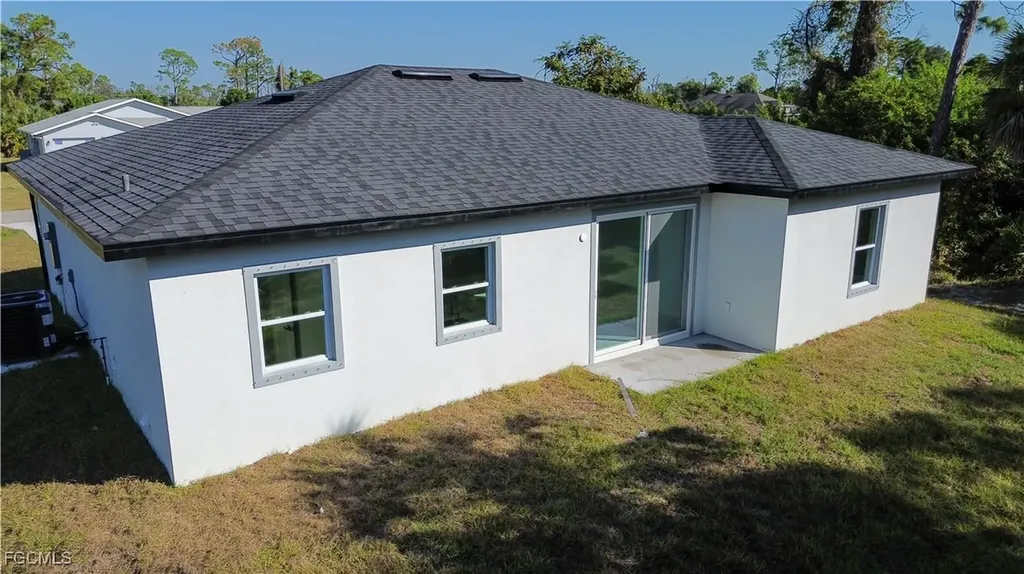 18141 E Wintergarden Avenue Port Charlotte FL 33948