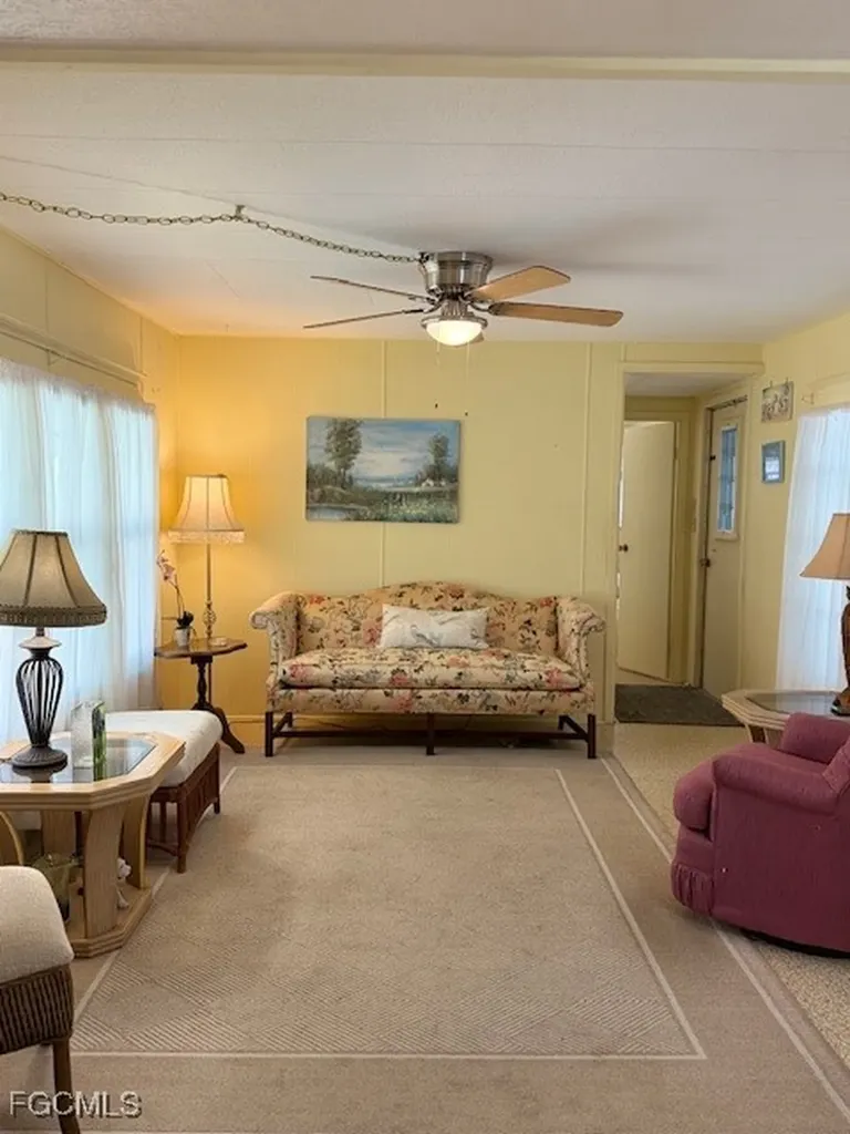 5558 Palm Beach Boulevard Fort Myers FL 33905