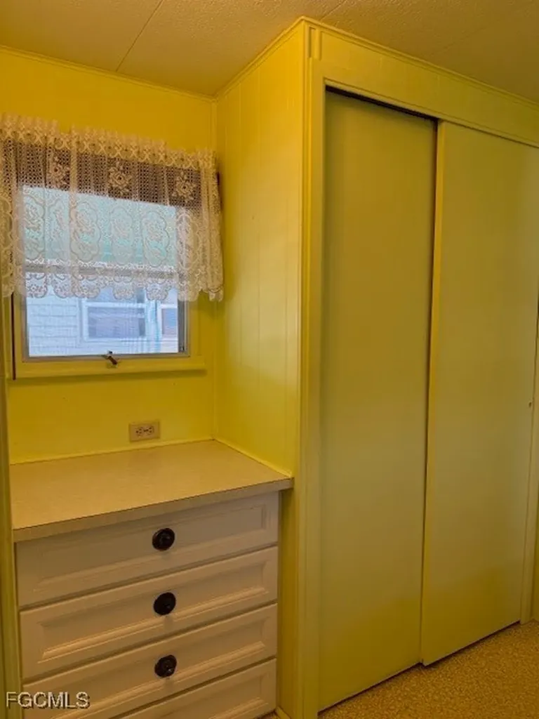 5558 Palm Beach Boulevard Fort Myers FL 33905