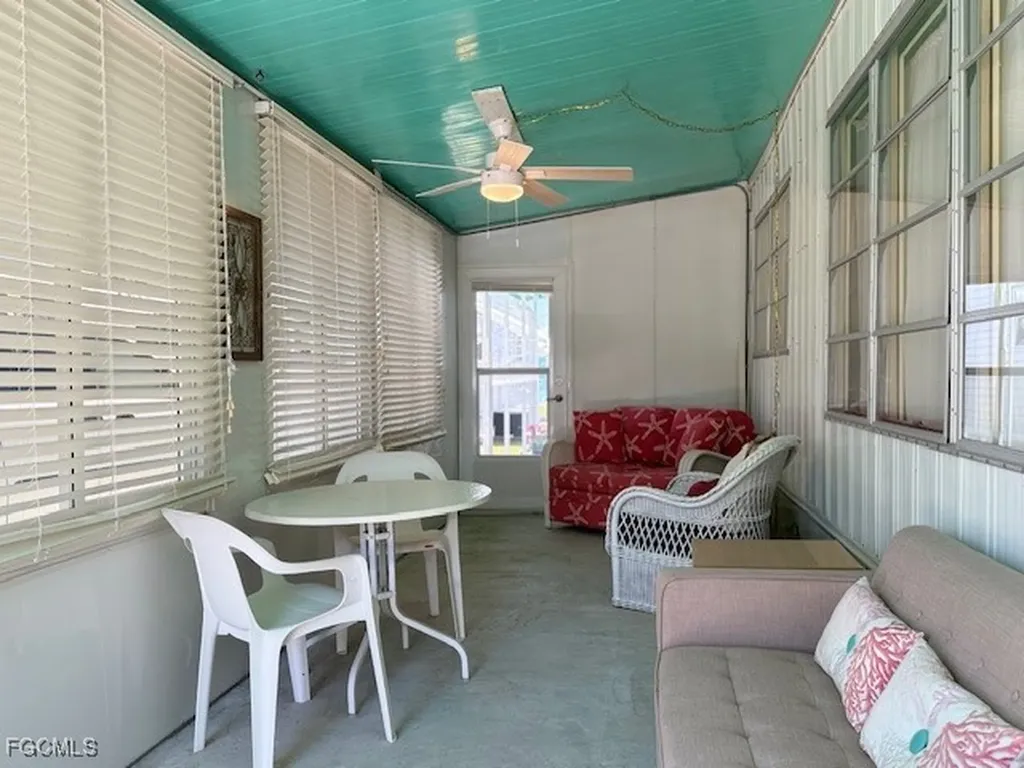 5558 Palm Beach Boulevard Fort Myers FL 33905