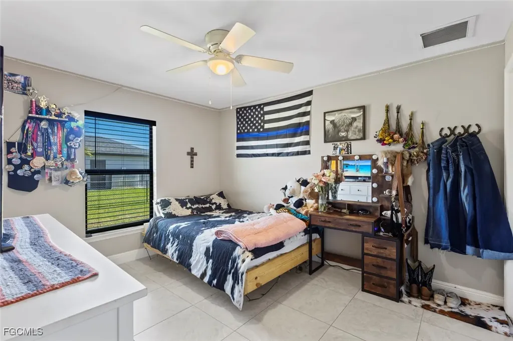 633 Carrillon Avenue S Lehigh Acres FL 33974