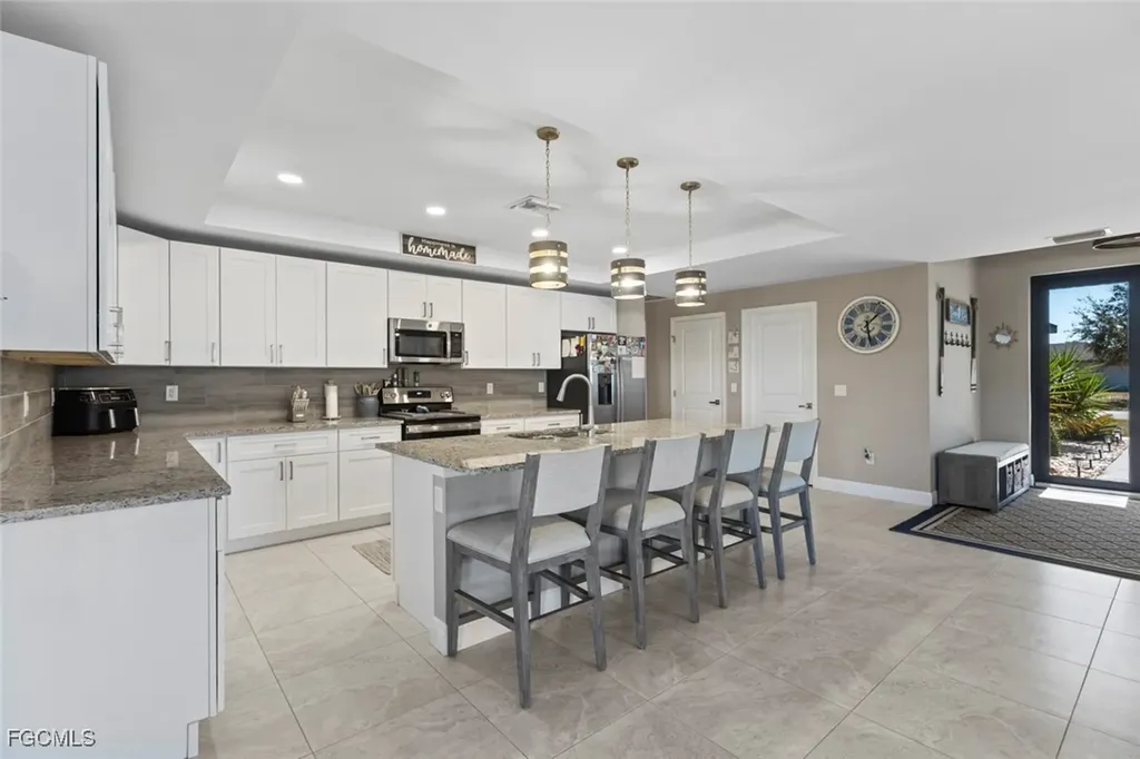 633 Carrillon Avenue S Lehigh Acres FL 33974