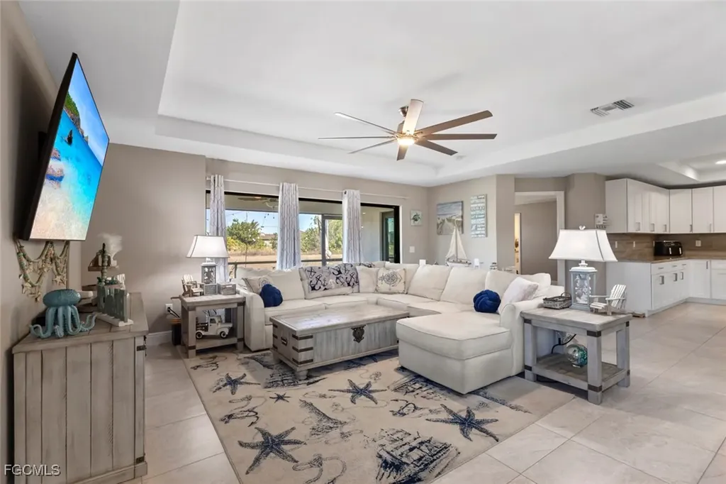 633 Carrillon Avenue S Lehigh Acres FL 33974