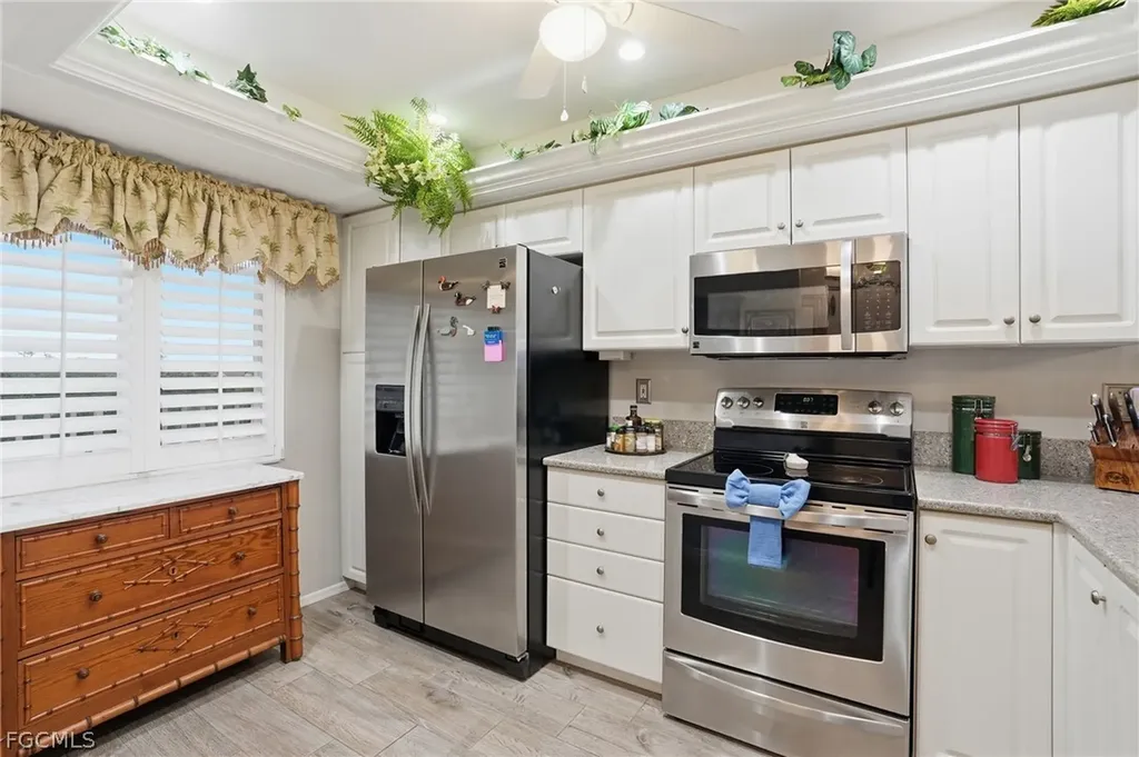 14801 Park Lake Drive Fort Myers FL 33919