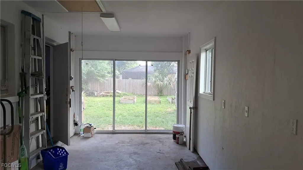13914 Nassau Street Fort Myers FL 33905