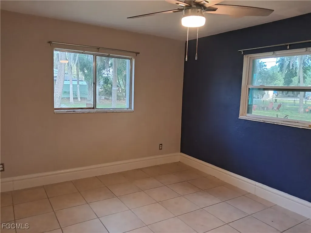 13914 Nassau Street Fort Myers FL 33905