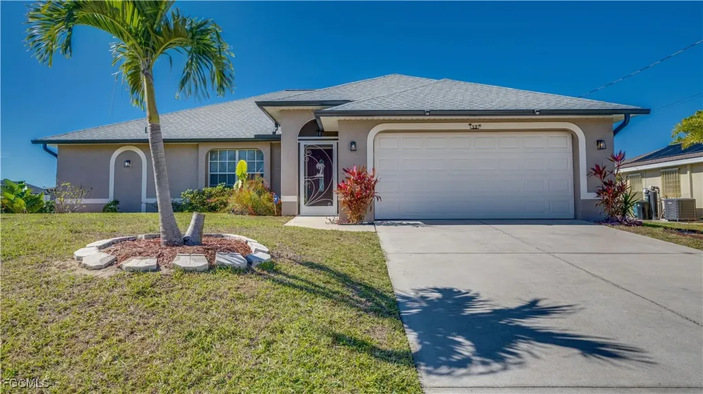 12 SW 18th Avenue Cape Coral FL 33991