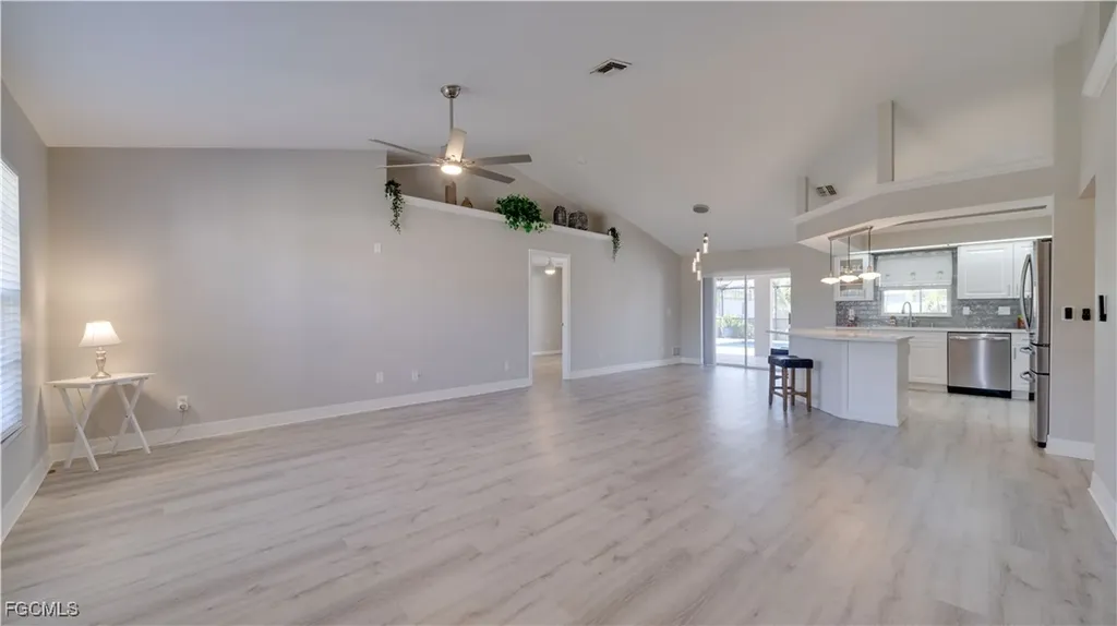 12 SW 18th Avenue Cape Coral FL 33991