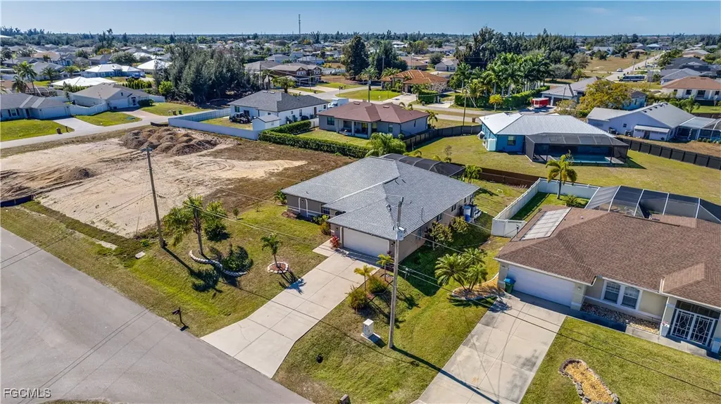 12 SW 18th Avenue Cape Coral FL 33991