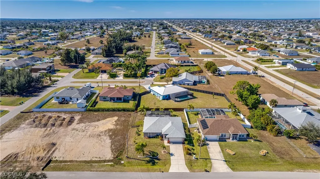 12 SW 18th Avenue Cape Coral FL 33991