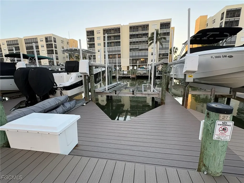 Dock 27 - 4351 Bay Beach Lane Fort Myers Beach FL 33931-5955