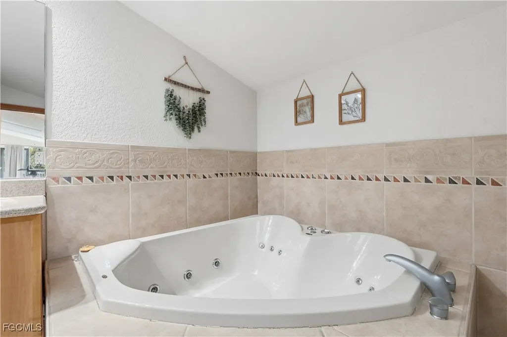 12751 Palmetto Pines Drive Cape Coral FL 33909