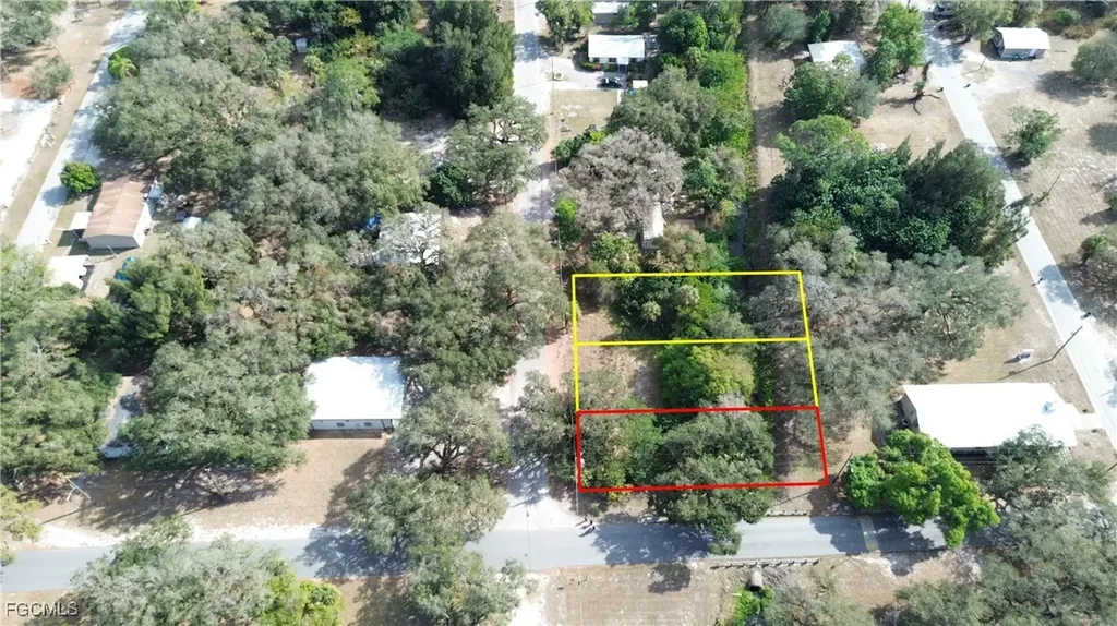 871 Caloosahatchee Avenue Labelle FL 33935